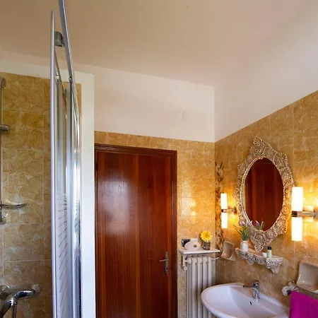 Locazione Turistica Monteleto House *