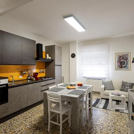 Locazione Turistica Monteleto House 別荘 グッビオ