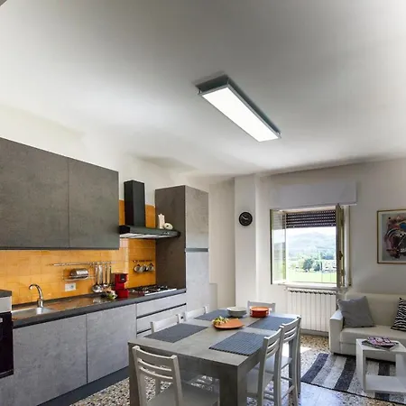 Locazione Turistica Monteleto House Vakantiehuis *